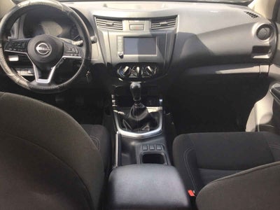 2025 Nissan Frontier 4p XE L4/2.5 Man