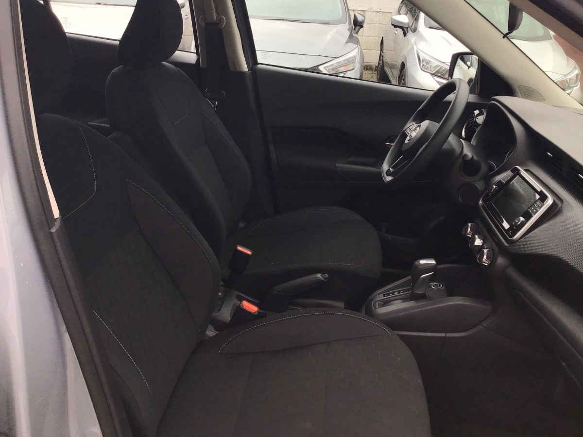 2025 Nissan Kicks 5p Play Advance L4/1.6 Aut