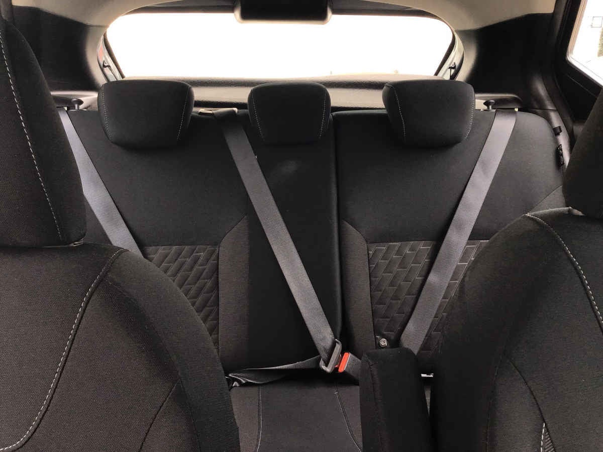 2025 Nissan Kicks 5p Play Advance L4/1.6 Aut