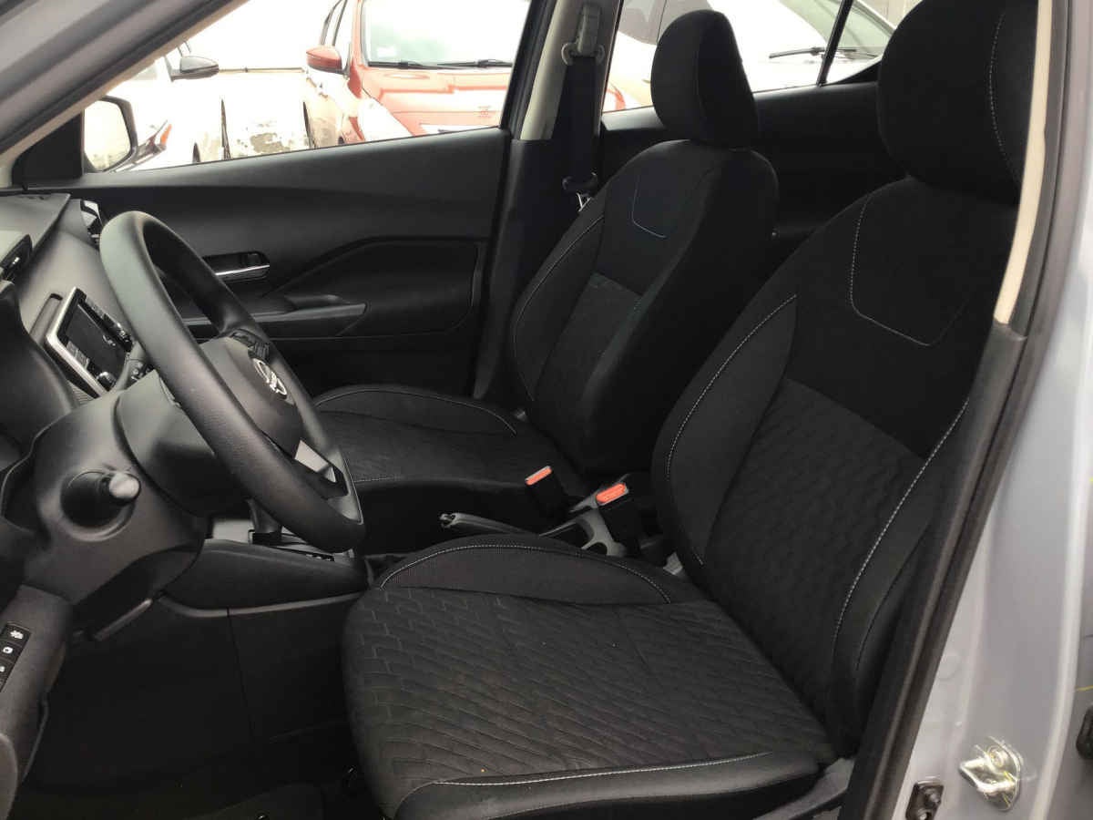 2025 Nissan Kicks 5p Play Advance L4/1.6 Aut