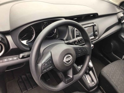 2025 Nissan Kicks 5p Play Advance L4/1.6 Aut