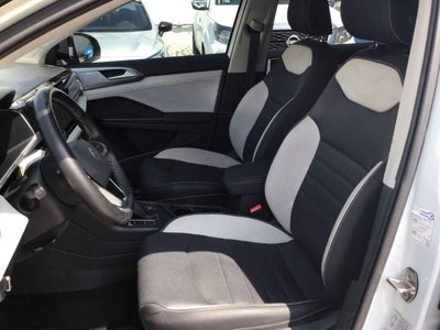 2025 Volkswagen Taos 5p Highline L4/1.4/T Aut