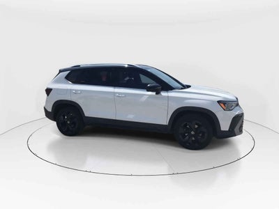 2025 Volkswagen Taos 5p Highline L4/1.4/T Aut