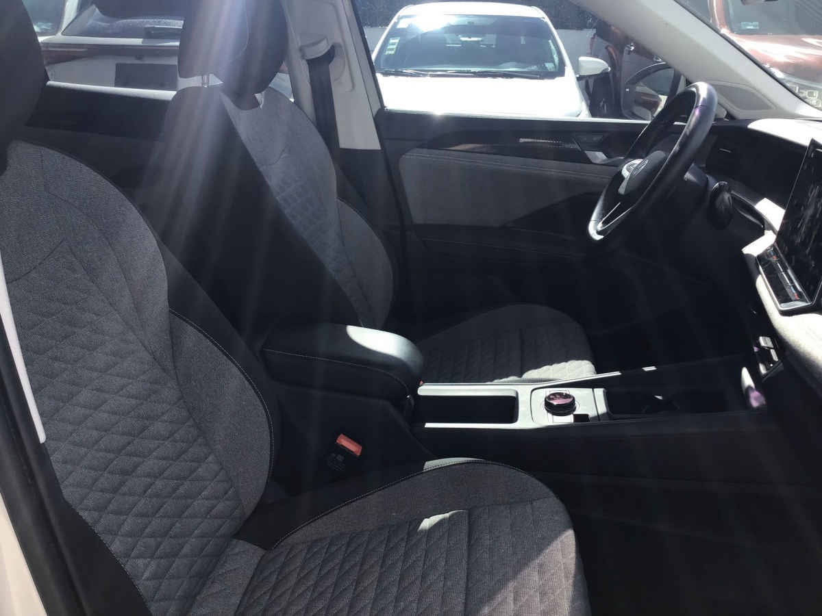 2025 Volkswagen Tiguan 5p Trendline L4/1.4/T Aut