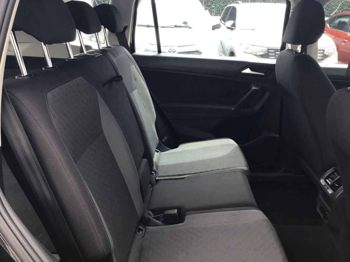 2020 Volkswagen Tiguan 5p Trendline plus 1.4 L4/1.4/T Aut