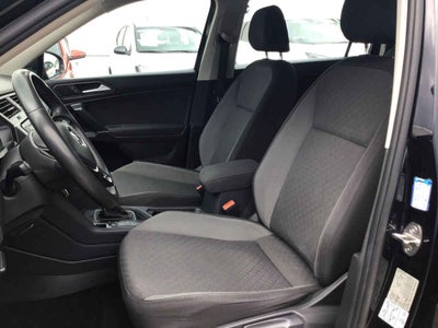 2020 Volkswagen Tiguan 5p Trendline plus 1.4 L4/1.4/T Aut