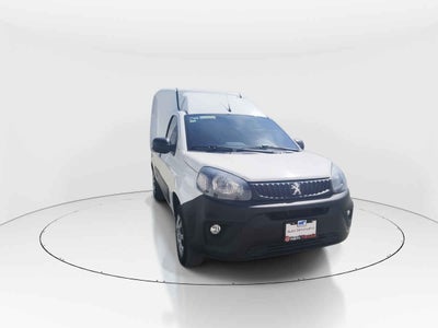 2025 Peugeot Partner Rapid 5p L4/1.4 Man