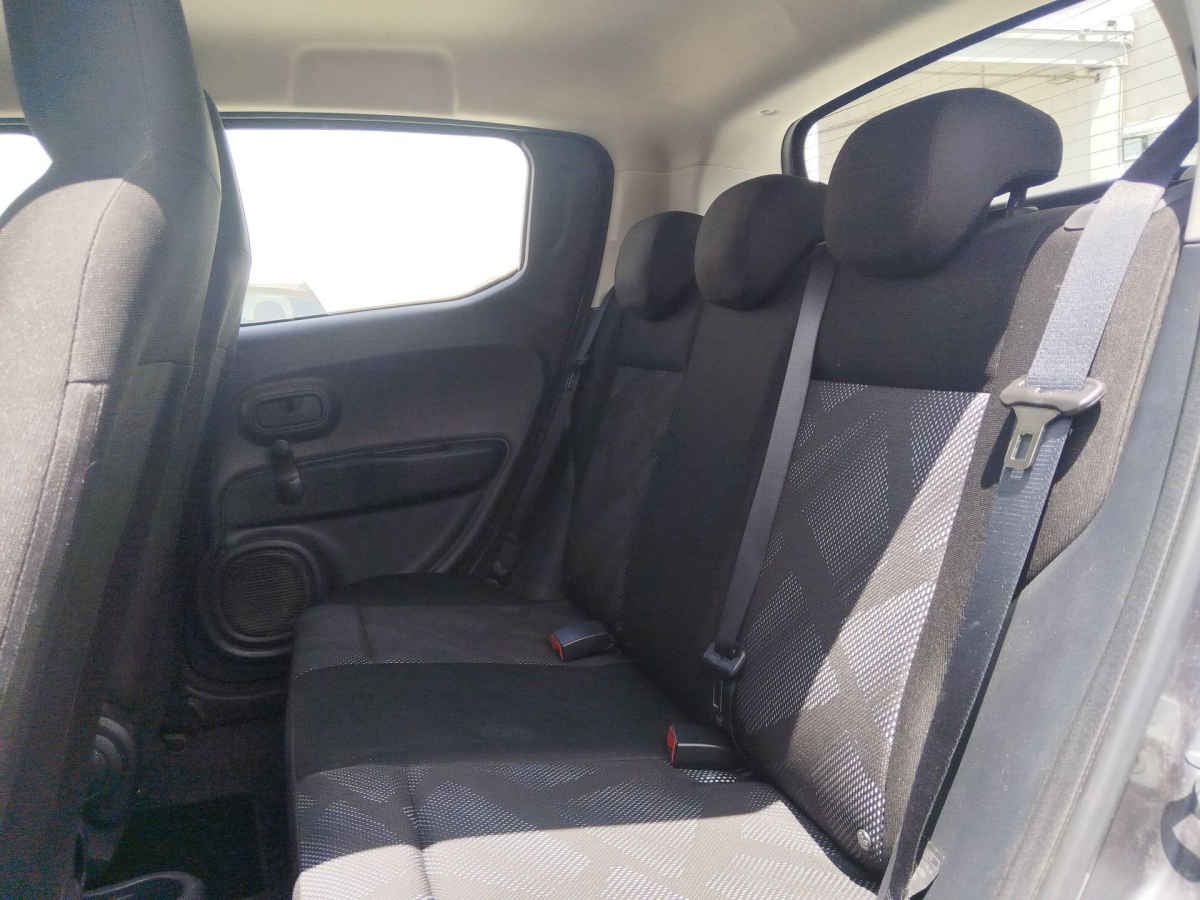 2024 FIAT Mobi 5p Like L4/1.0 Man