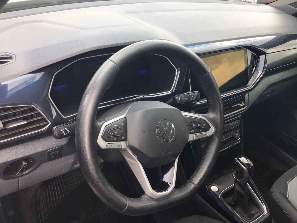 2022 Volkswagen T-Cross 5p Comfortline L4/1.6 Aut