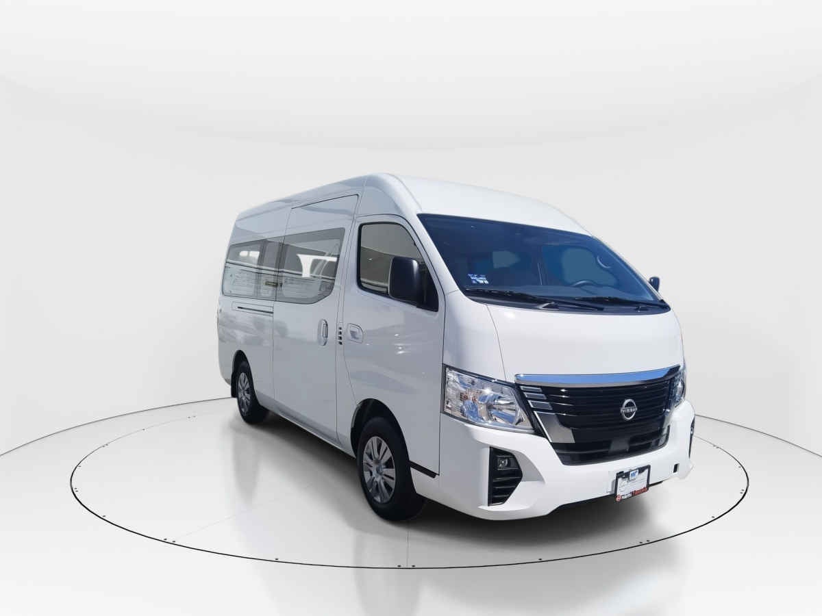 2025 Nissan Urvan 4p Amplia L4/2.5 Man 15/Pas P/Seg