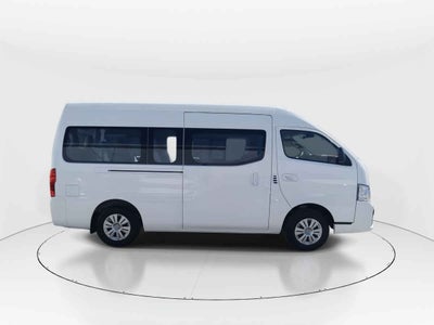 2025 Nissan Urvan 4p Amplia L4/2.5 Man 15/Pas P/Seg