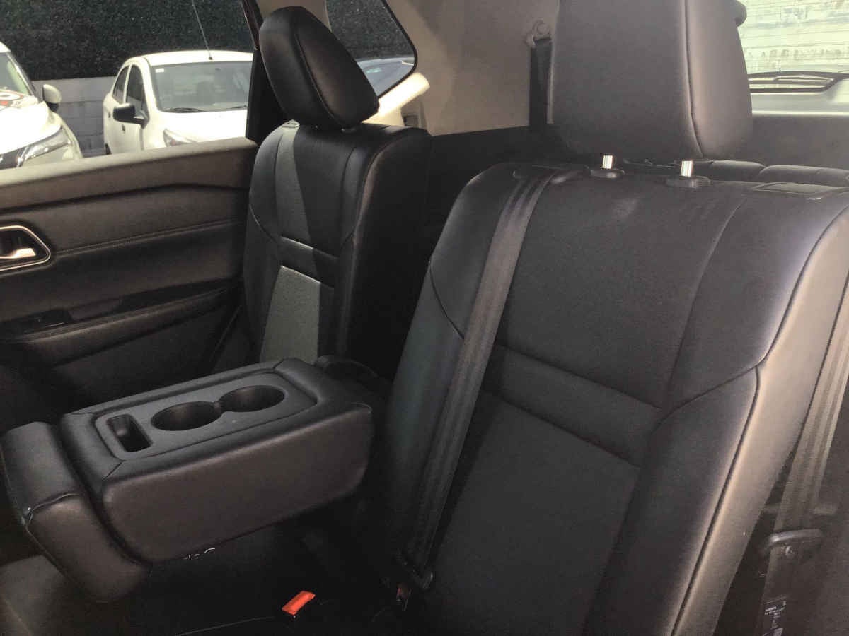 2023 Nissan X-Trail 5p Exclusive 3 Row L4/2.5 Aut