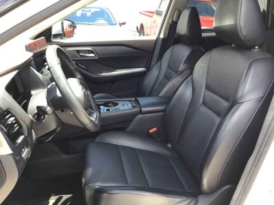2024 Nissan X-Trail 5p Platinum 2 Row L4/2.5 Aut