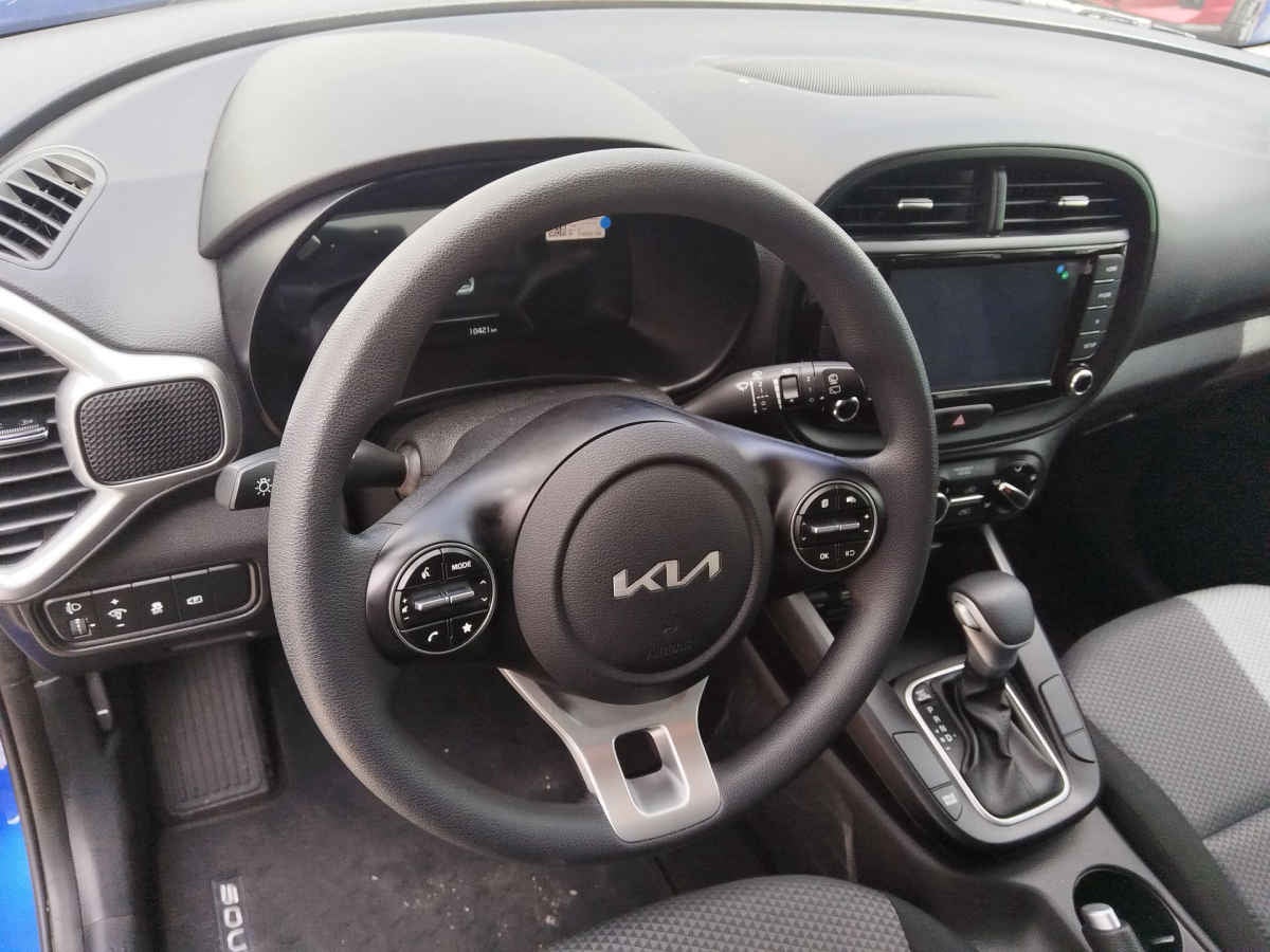 2023 Kia Soul 5p LX L4/1.6 Aut
