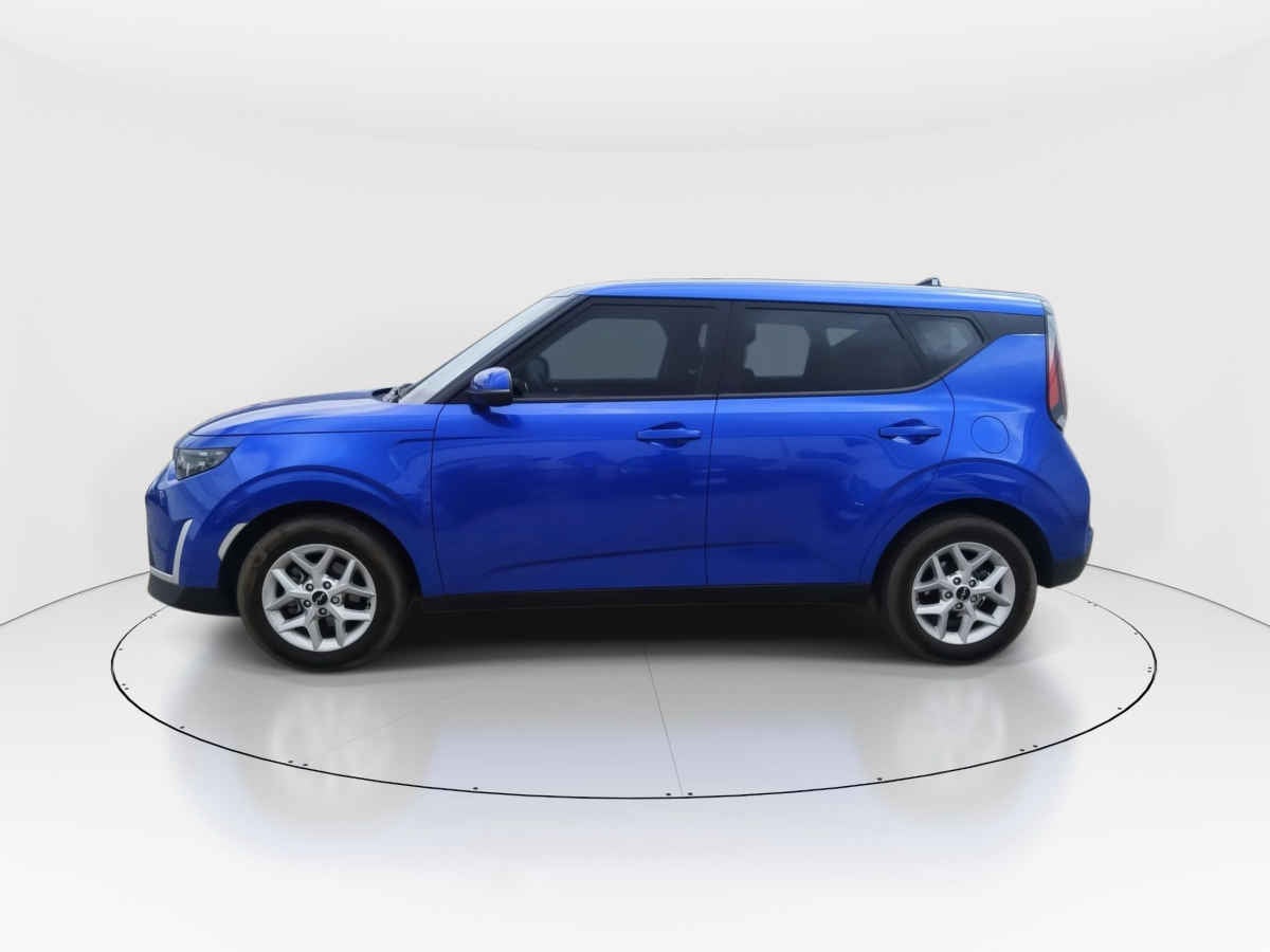 2023 Kia Soul 5p LX L4/1.6 Aut