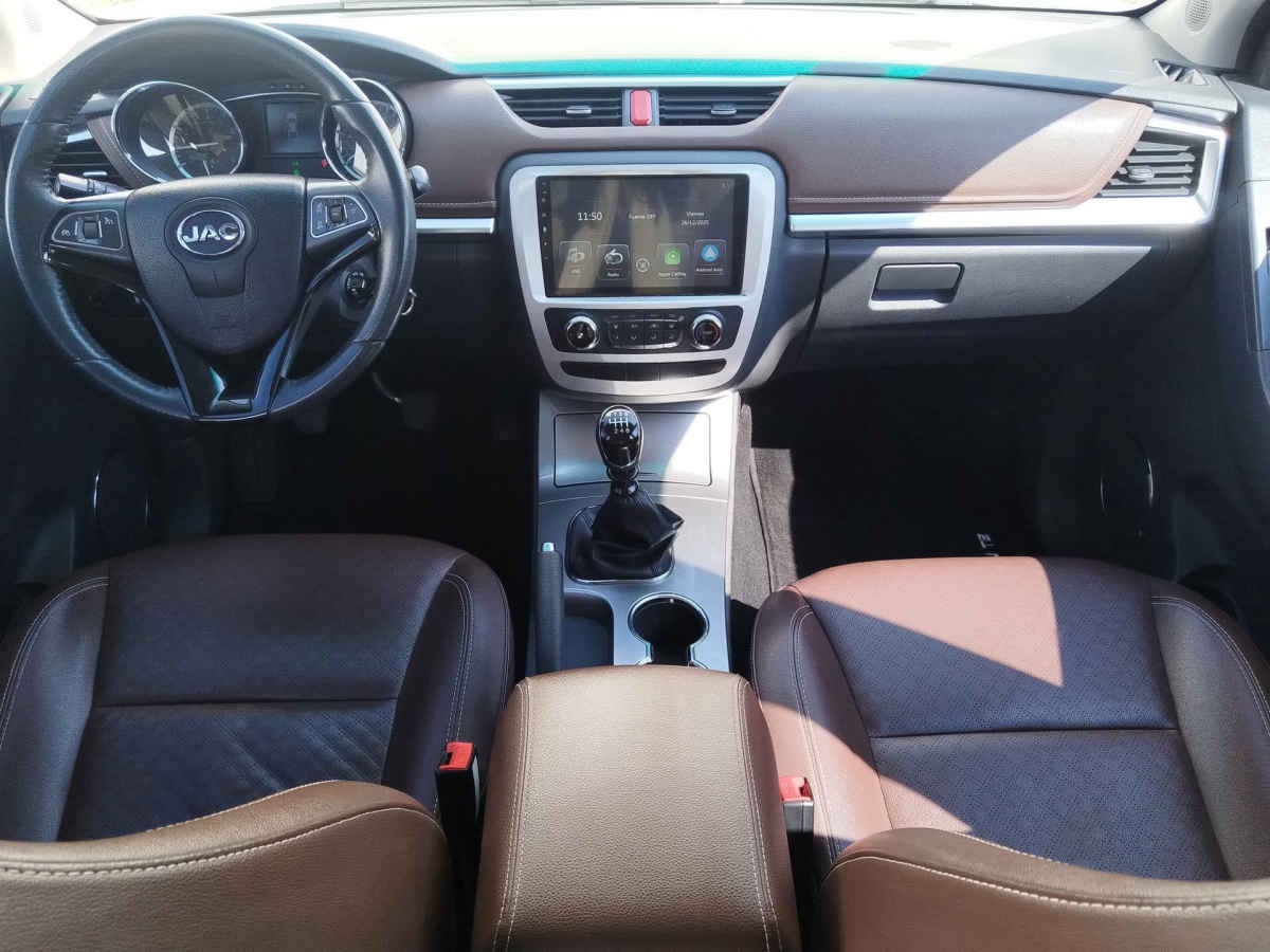 2023 JAC Frison 4p T8 Doble Cabina L4/2.0/T Man