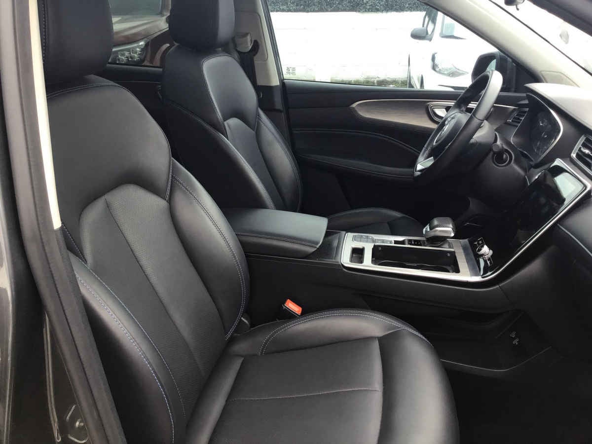 2024 MG RX5 5p Excite L4/1.5/T Aut