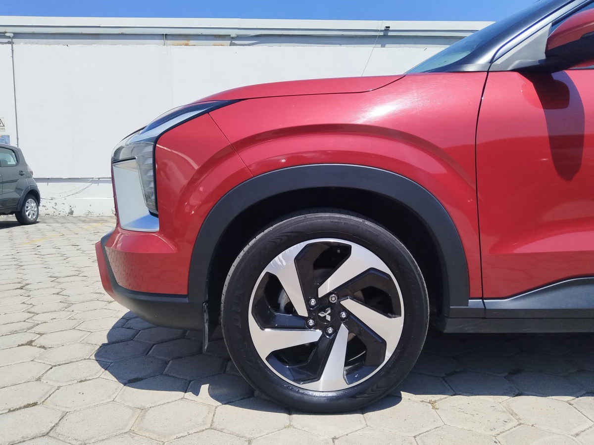 2025 Mitsubishi Outlander 5p SE Plus PHEV L4/2.4 Aut