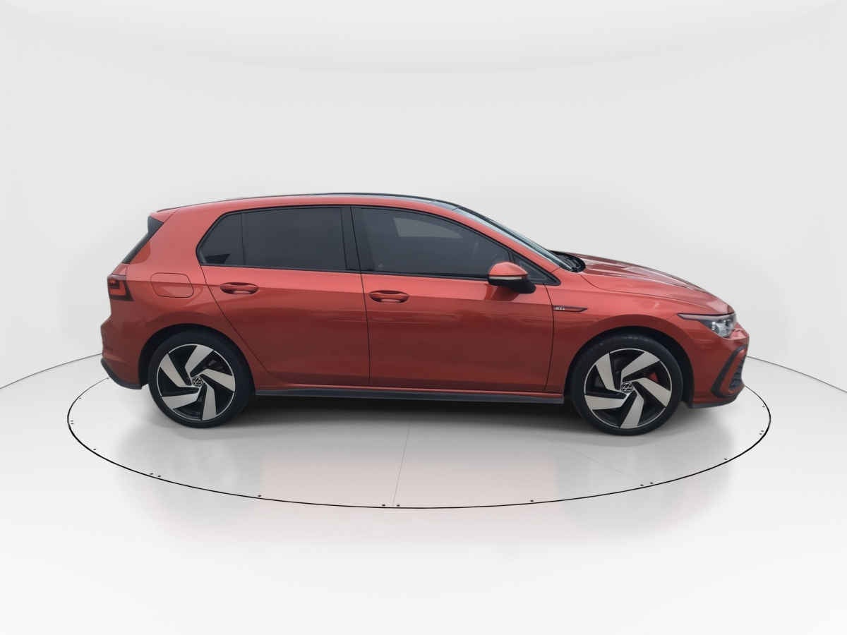 2024 Volkswagen Golf 5p GTI L4/2.0/T Aut
