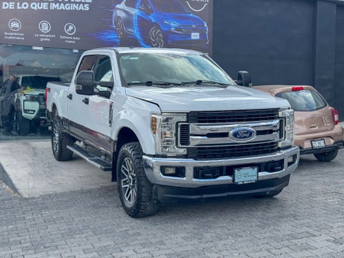 2019 Ford F-250 6.7l Super Duty Crew Cabina Diesel 4x4 At