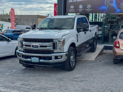 2019 Ford F-250 6.7l Super Duty Crew Cabina Diesel 4x4 At