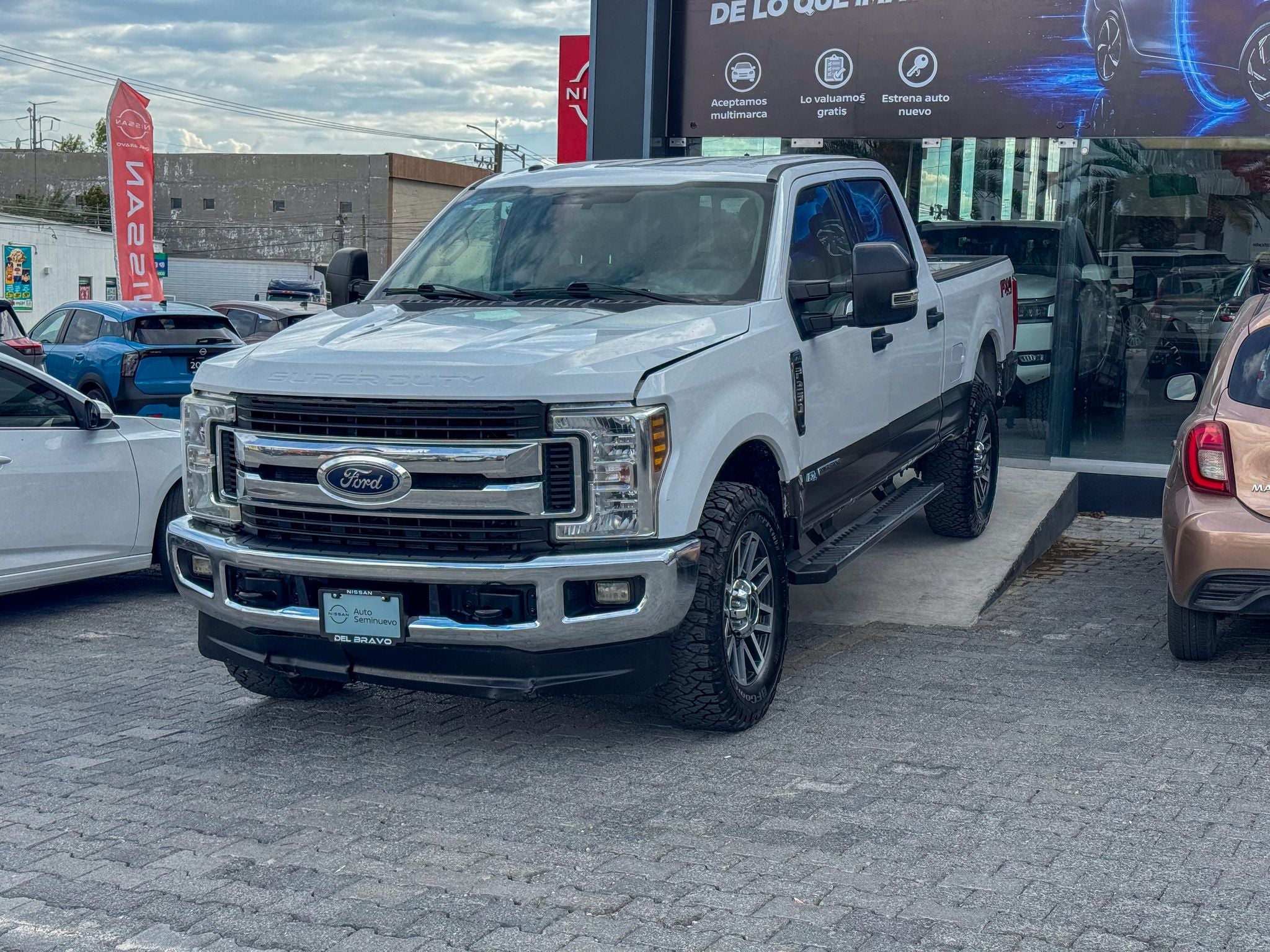2019 Ford F-250 6.7l Super Duty Crew Cabina Diesel 4x4 At