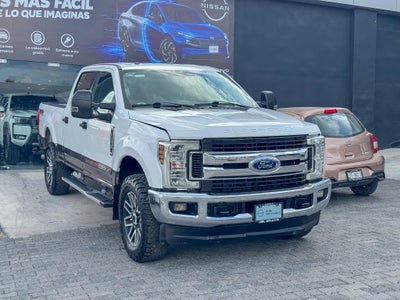 2019 Ford F-250 6.7l Super Duty Crew Cabina Diesel 4x4 At