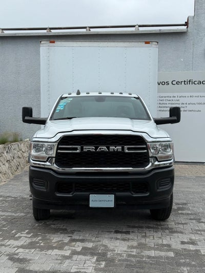 2022 RAM 4000 PL Reg Cab 4x2 V8 5MT
