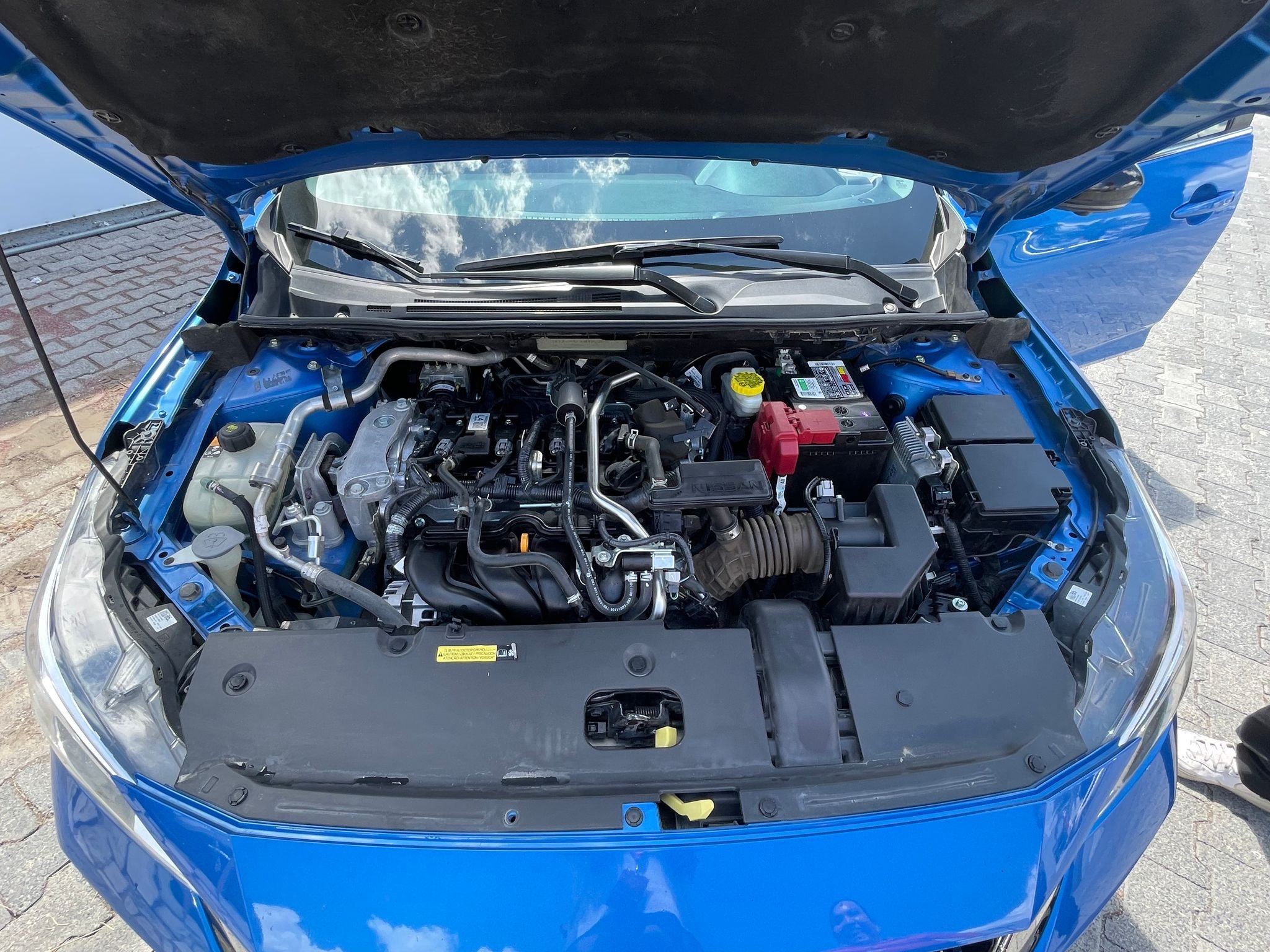 2021 Nissan Sentra 2.0 SR Bi-Tono At
