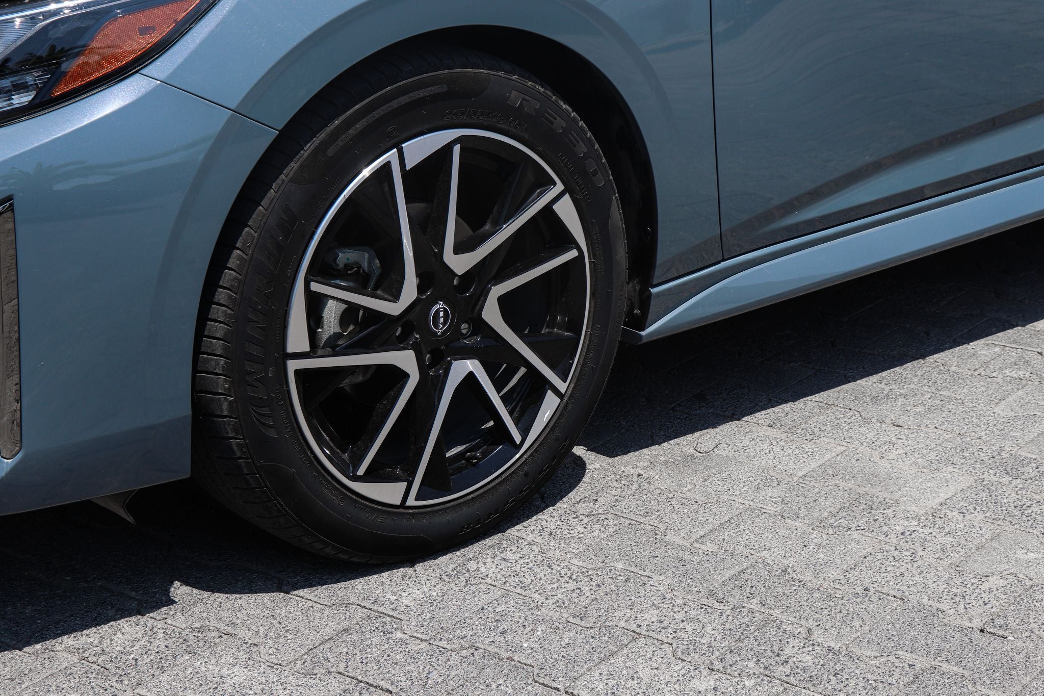 2024 Nissan Sentra 2.0 SR Platinum At