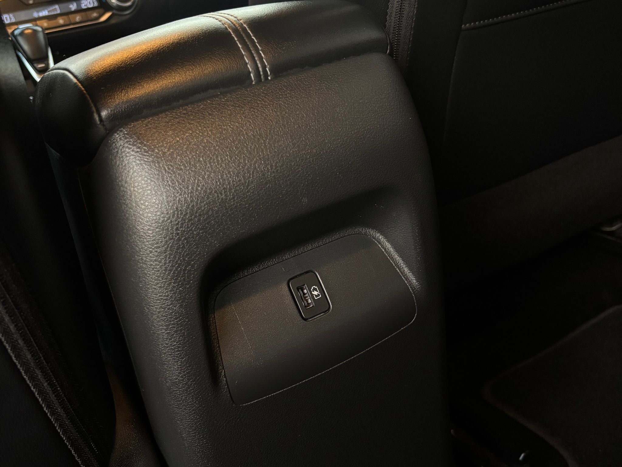 2023 Nissan Sentra 2.0 SR Platinum At