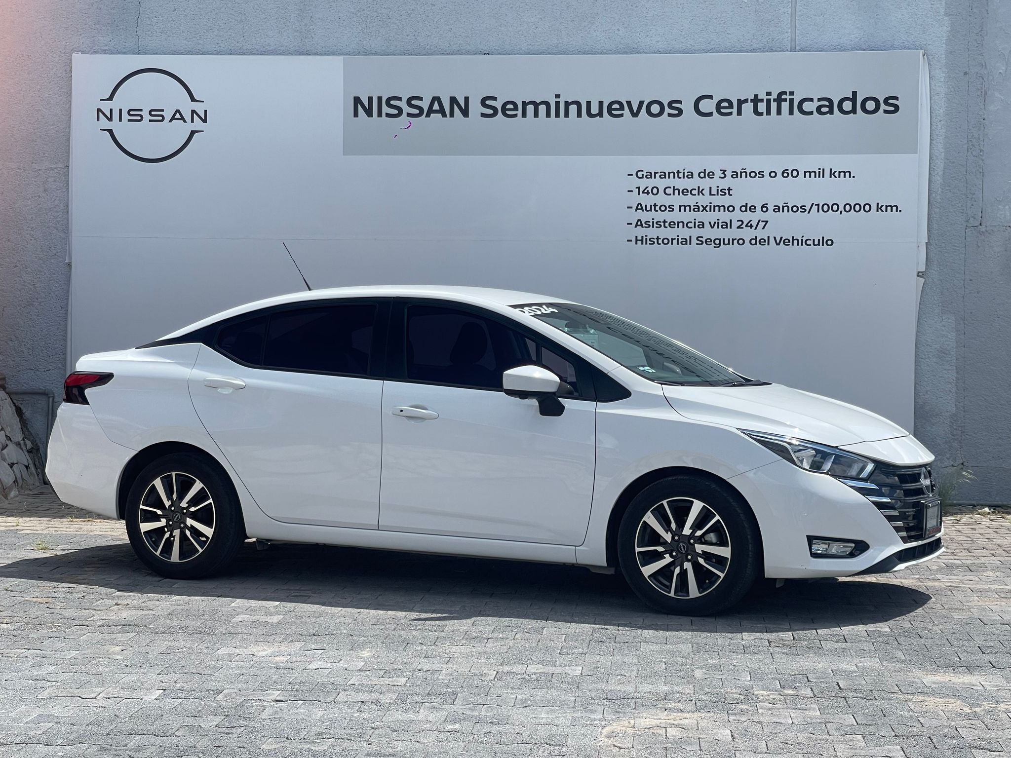 2024 Nissan Versa 1.6 Advance At