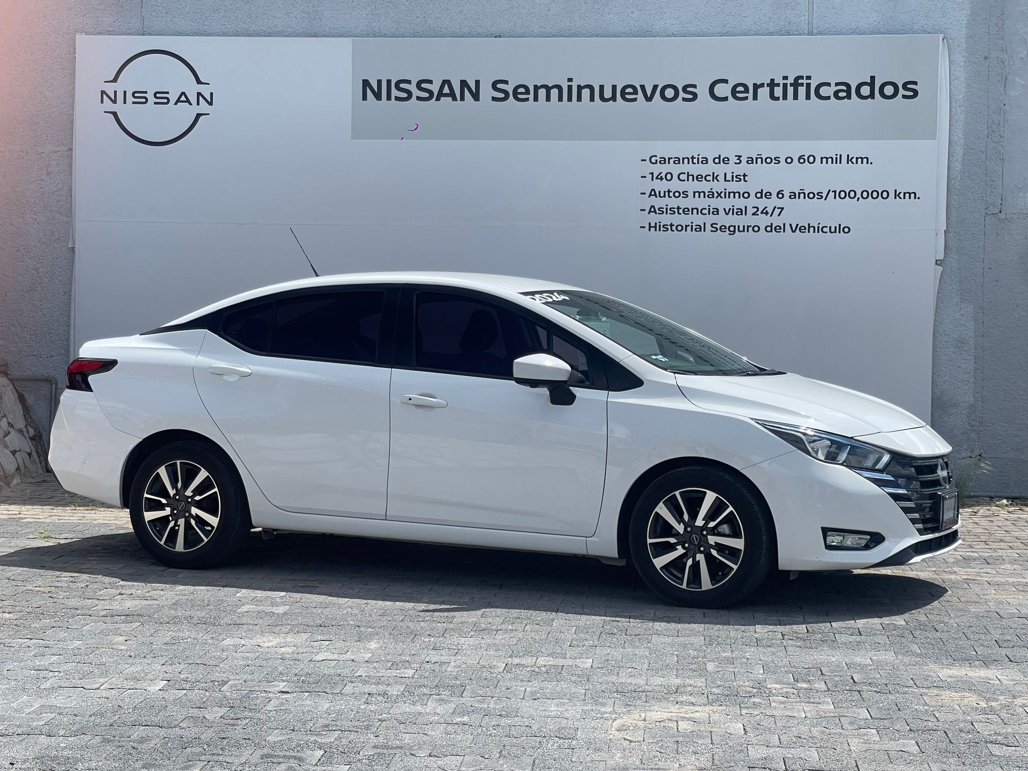 2024 Nissan Versa 1.6 Advance At
