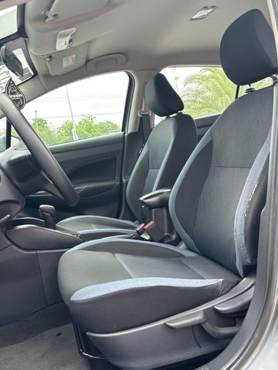 2024 Nissan Versa 1.6 Advance At