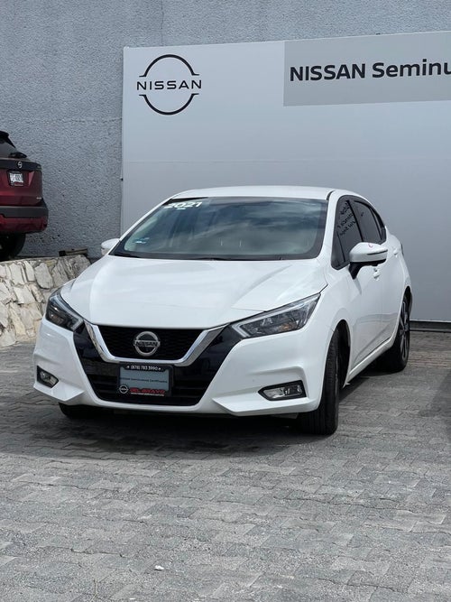 2021 Nissan Versa 1.6 Platinum Piel At