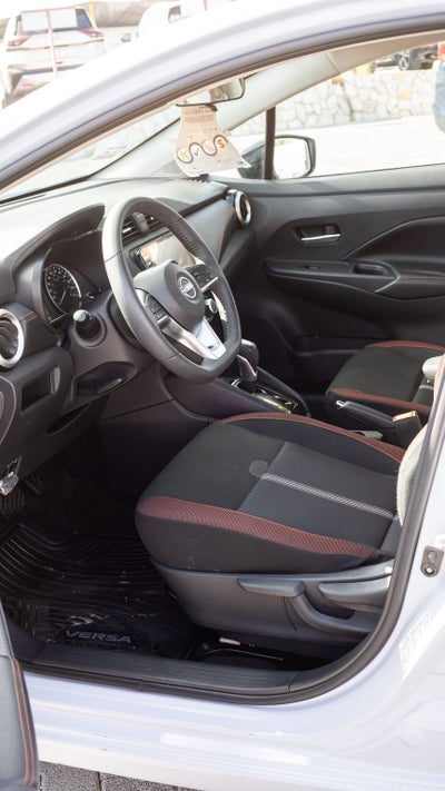 2025 Nissan Versa 1.6 SR At