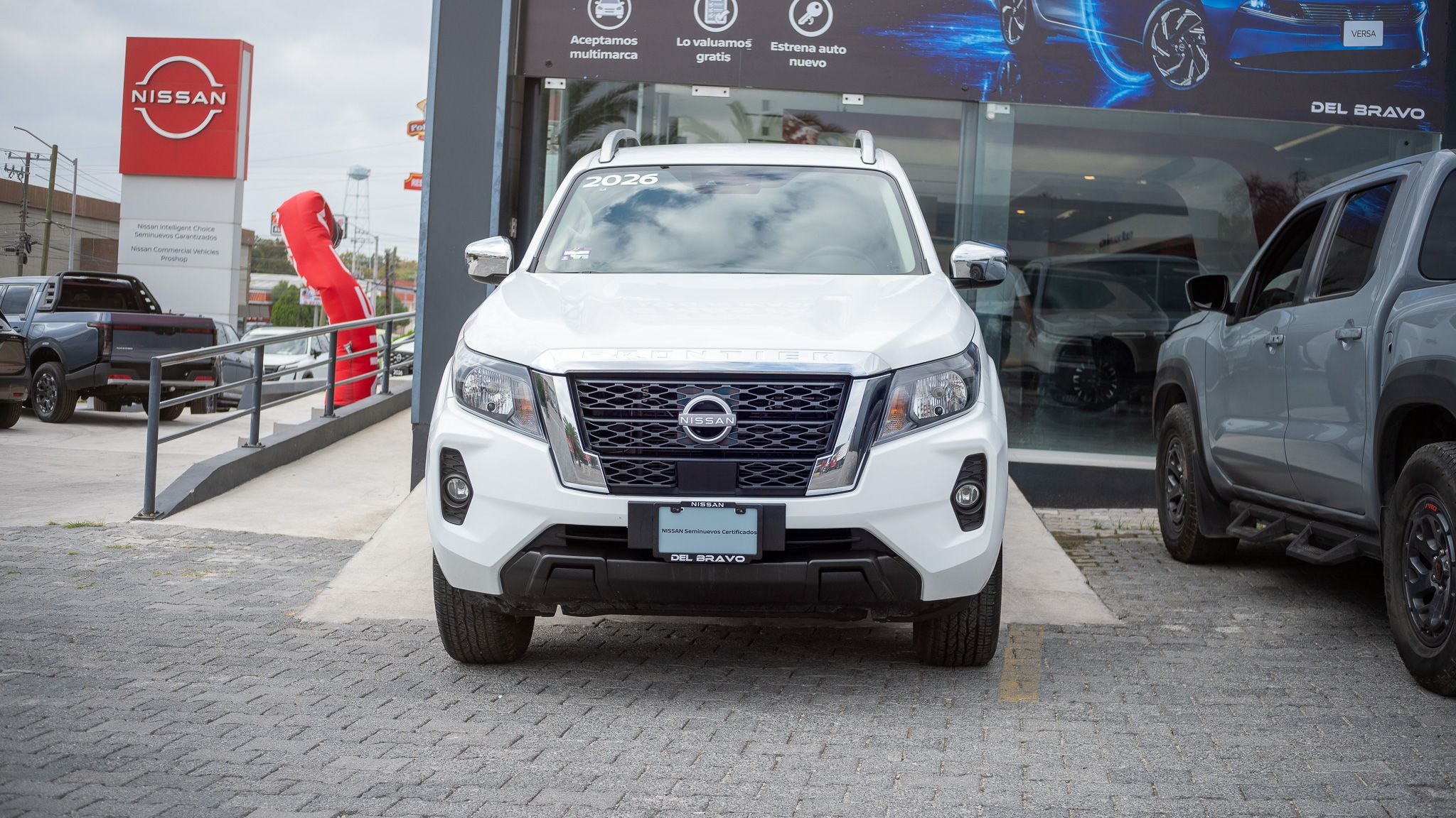 2026 Nissan Frontier 2.5 Doble Cabina LE 4x2 At