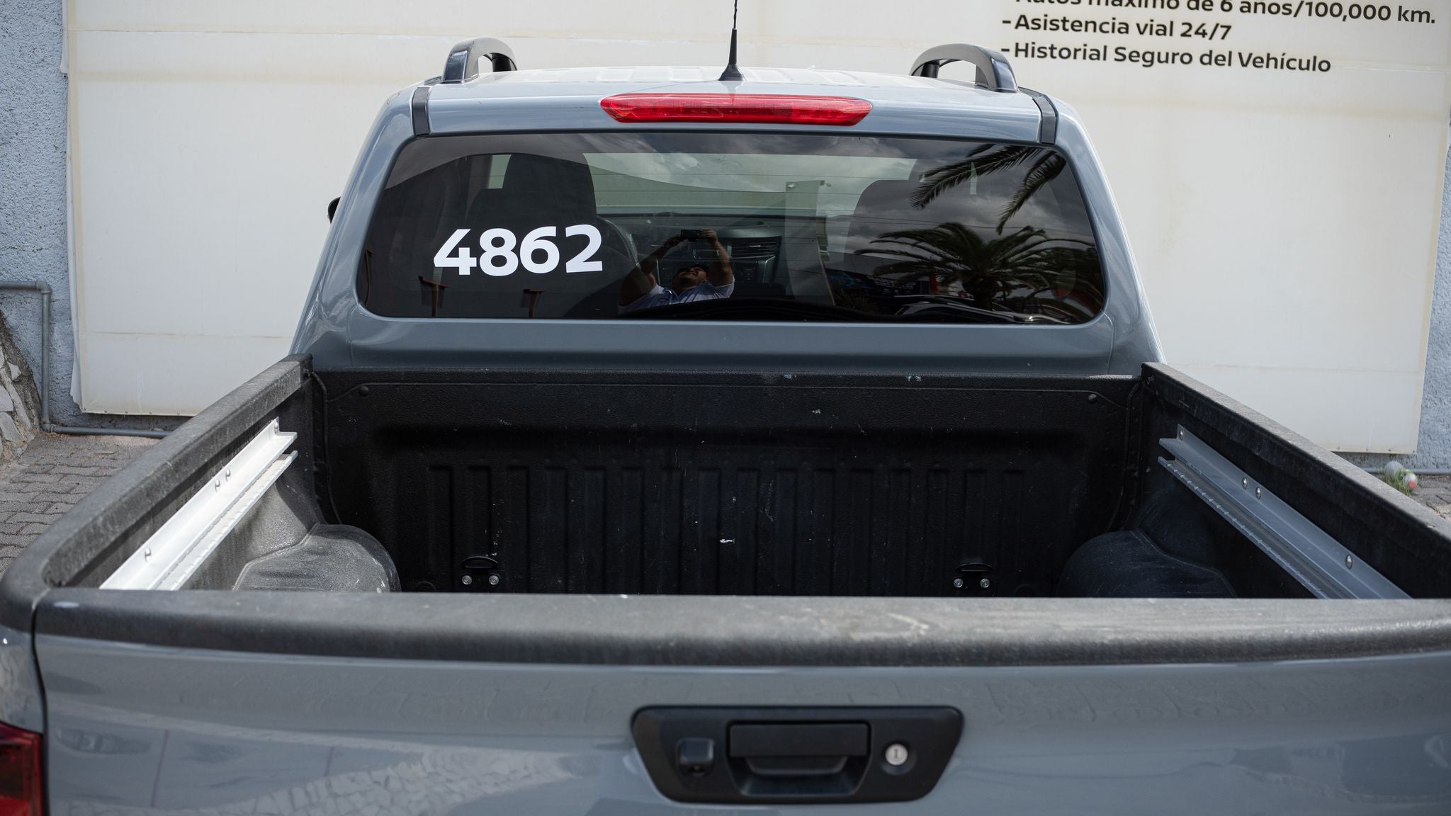 2025 Nissan Frontier PRO-4X 4X4 T/A