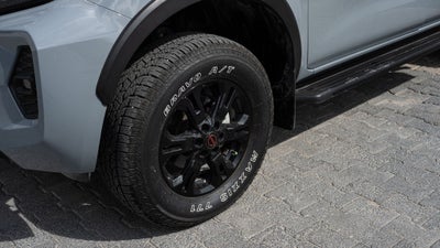 2025 Nissan Frontier PRO-4X 4X4 T/A