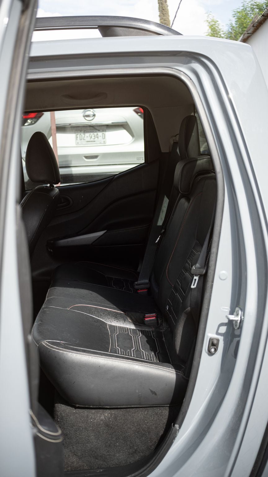 2025 Nissan Frontier PRO-4X 4X4 T/A
