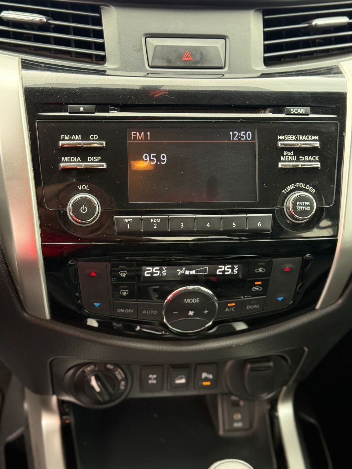 2020 Nissan NP300 Frontier 2.5 Le Diesel Aa 4x4 At