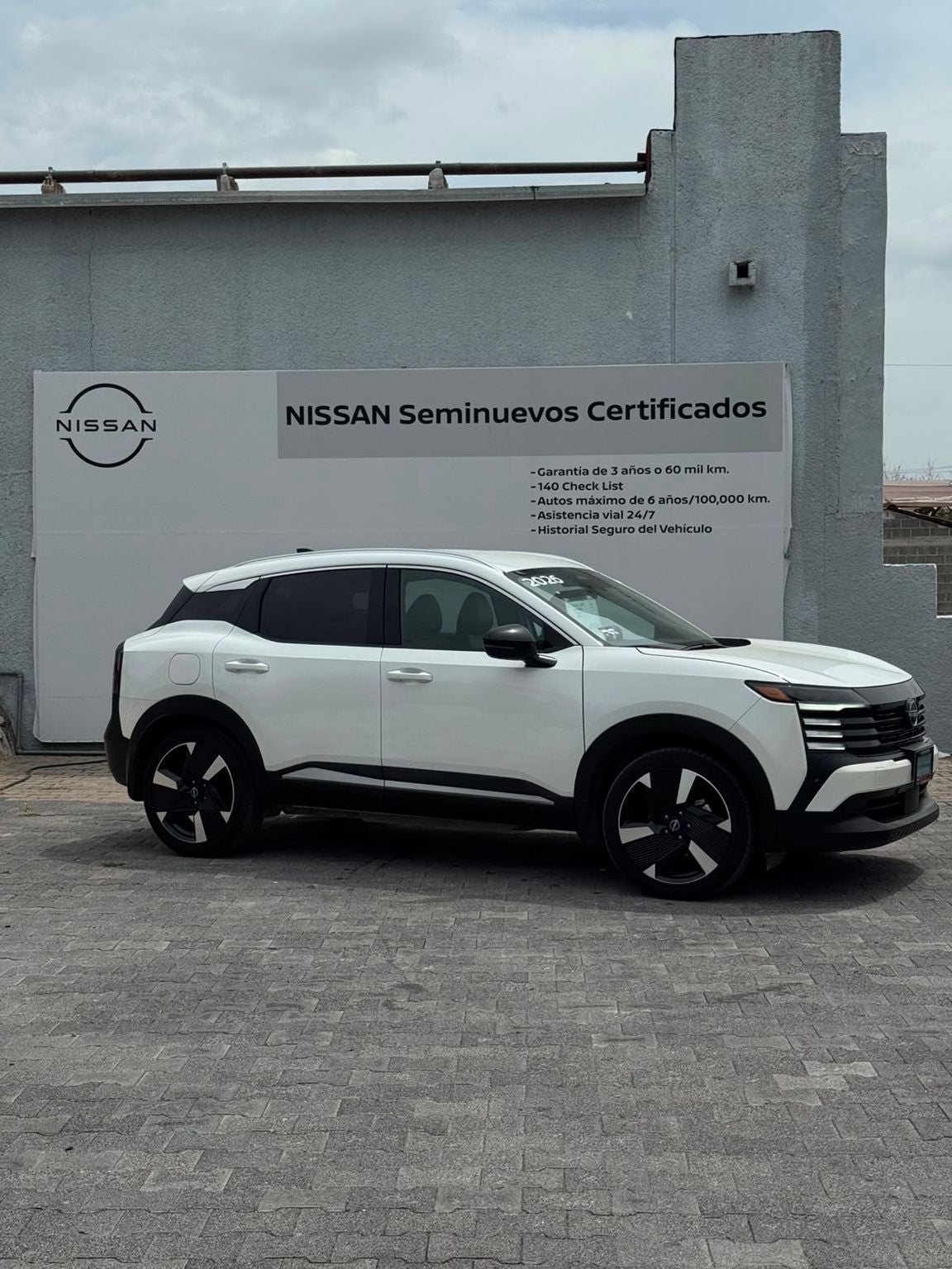 2026 Nissan Kicks 2.0 Exclusive At