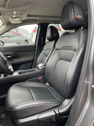 2025 Nissan Kicks 2.0 Platinum At