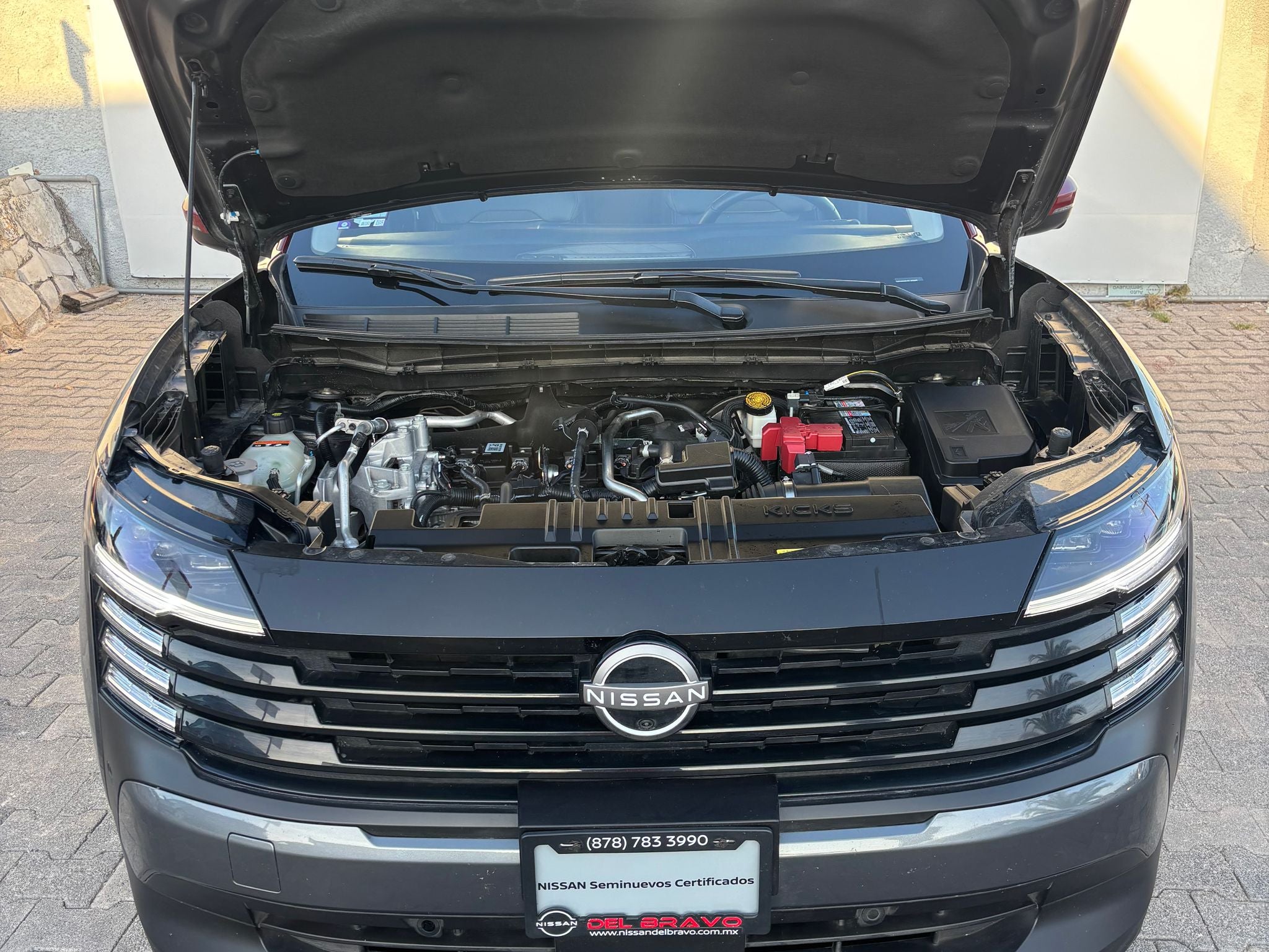 2025 Nissan Kicks 2.0 Platinum At