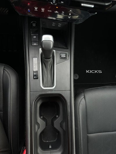 2025 Nissan Kicks 2.0 Platinum At