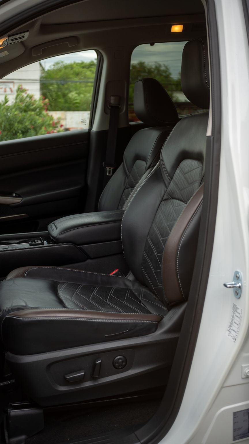 2023 Nissan Pathfinder 3.5 Platinum At