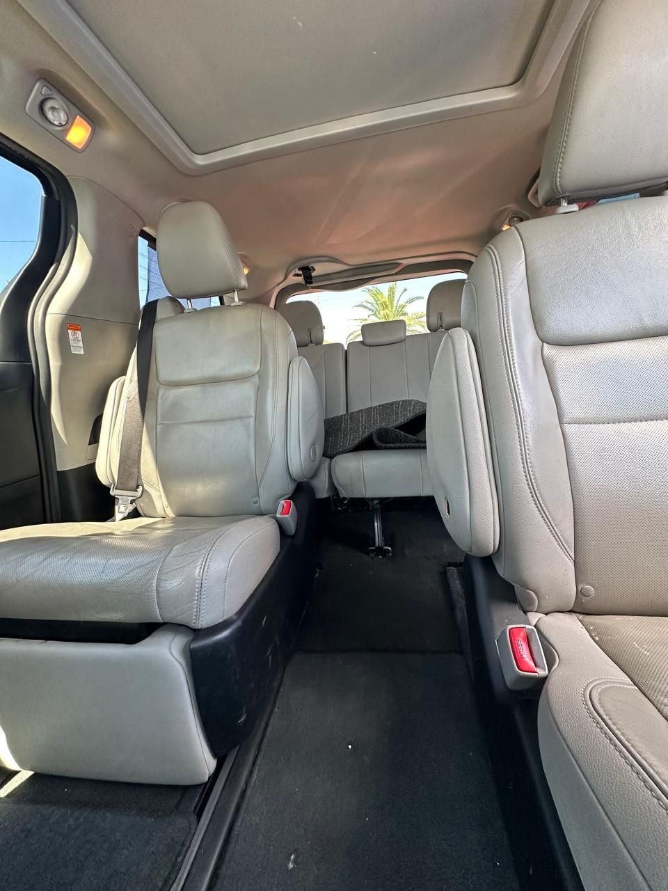 2019 Toyota Sienna 3.5 Limited At