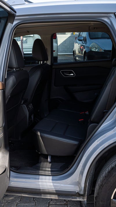 2025 Nissan X-Trail 2.5 Platinum 3F At