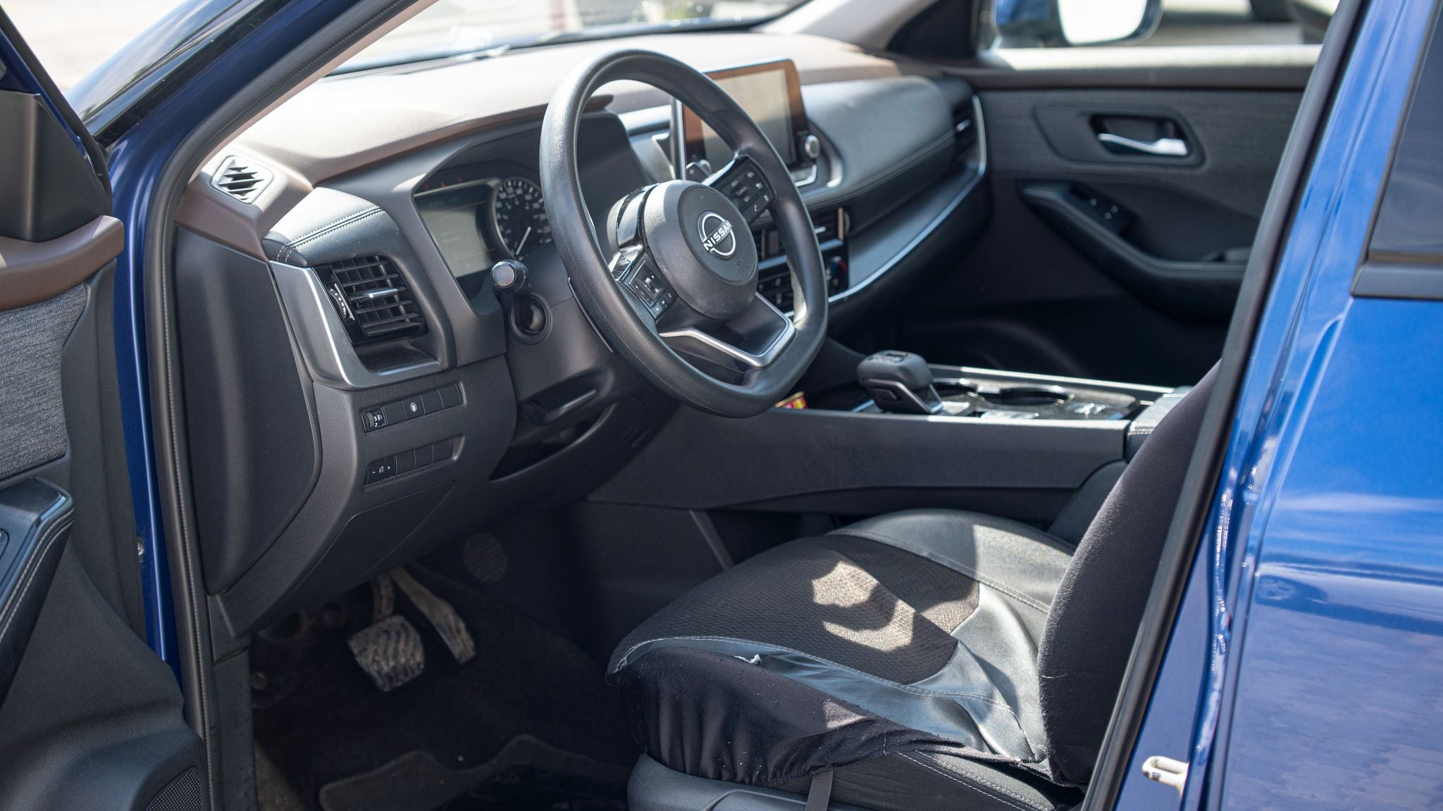 2023 Nissan X-Trail 2.5 Advance 2 Filas At