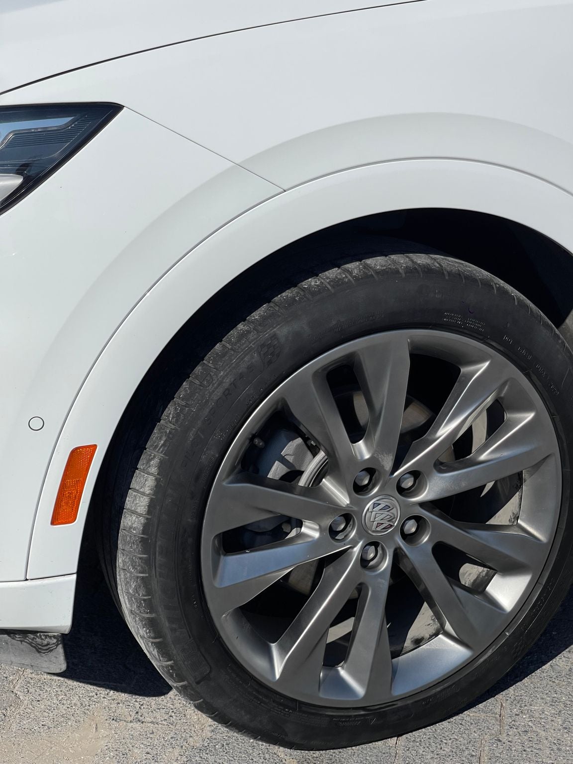 2022 Buick Envision 2.0 Avenir At